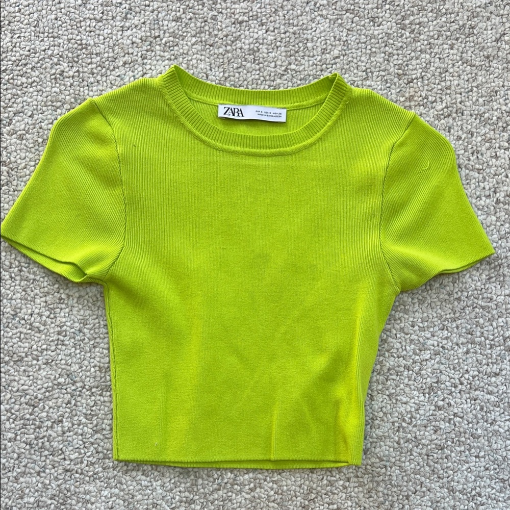 Zara Women’s Bright Lime Green Short Sleeve Knit Top